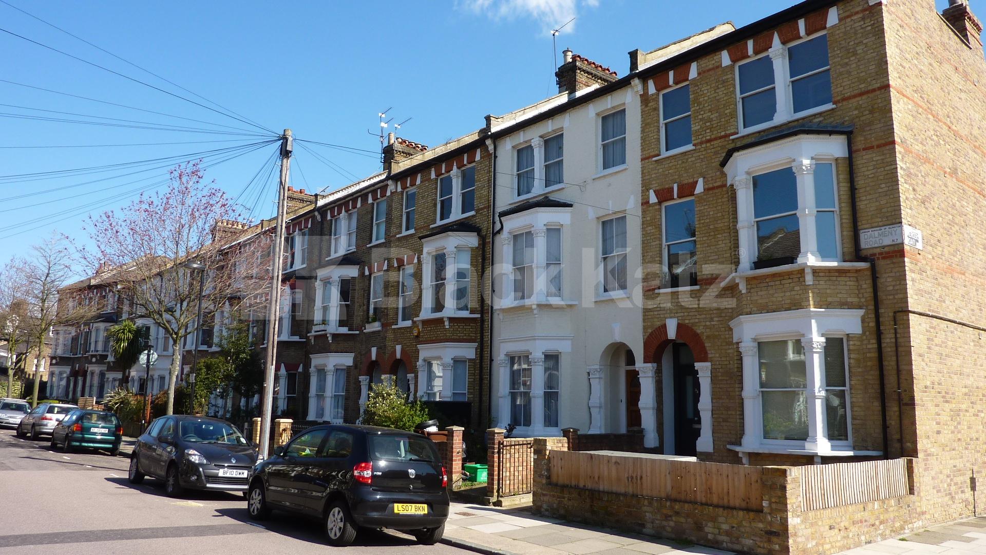 			NEW INSTRUCTION & MUST SEE !!!!, 2 Bedroom, 1 bath, 1 reception Flat			 Dalmeny Road, TUFNELL PARK